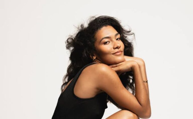 Olivia Dean Singer Height: How Tall Is the Rising Music Star?