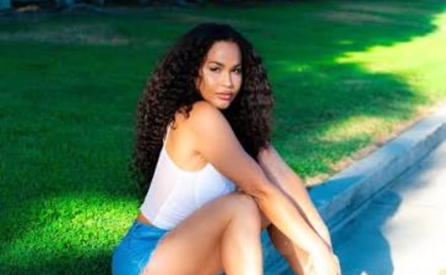 Rosa Acosta: From the Ballet Stage in Santiago to the Covers of America