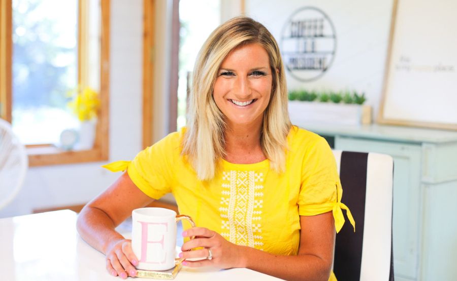 Living in Yellow Net Worth: From Lifestyle Blog to Successful Brand